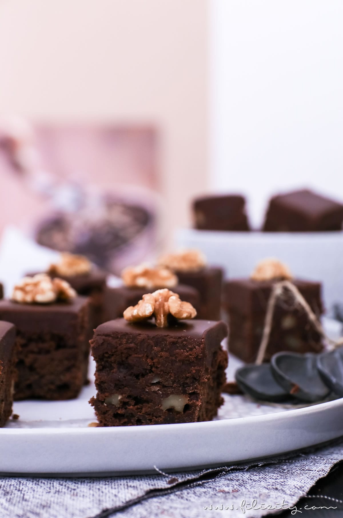 Brownies Rezept: Death by Chocolate! Die wohl schokoladigsten Brownies der Welt | Filizity.com | Food-Blog aus dem Rheinland #deathbychocolate #schokolade #kuchen #brownies