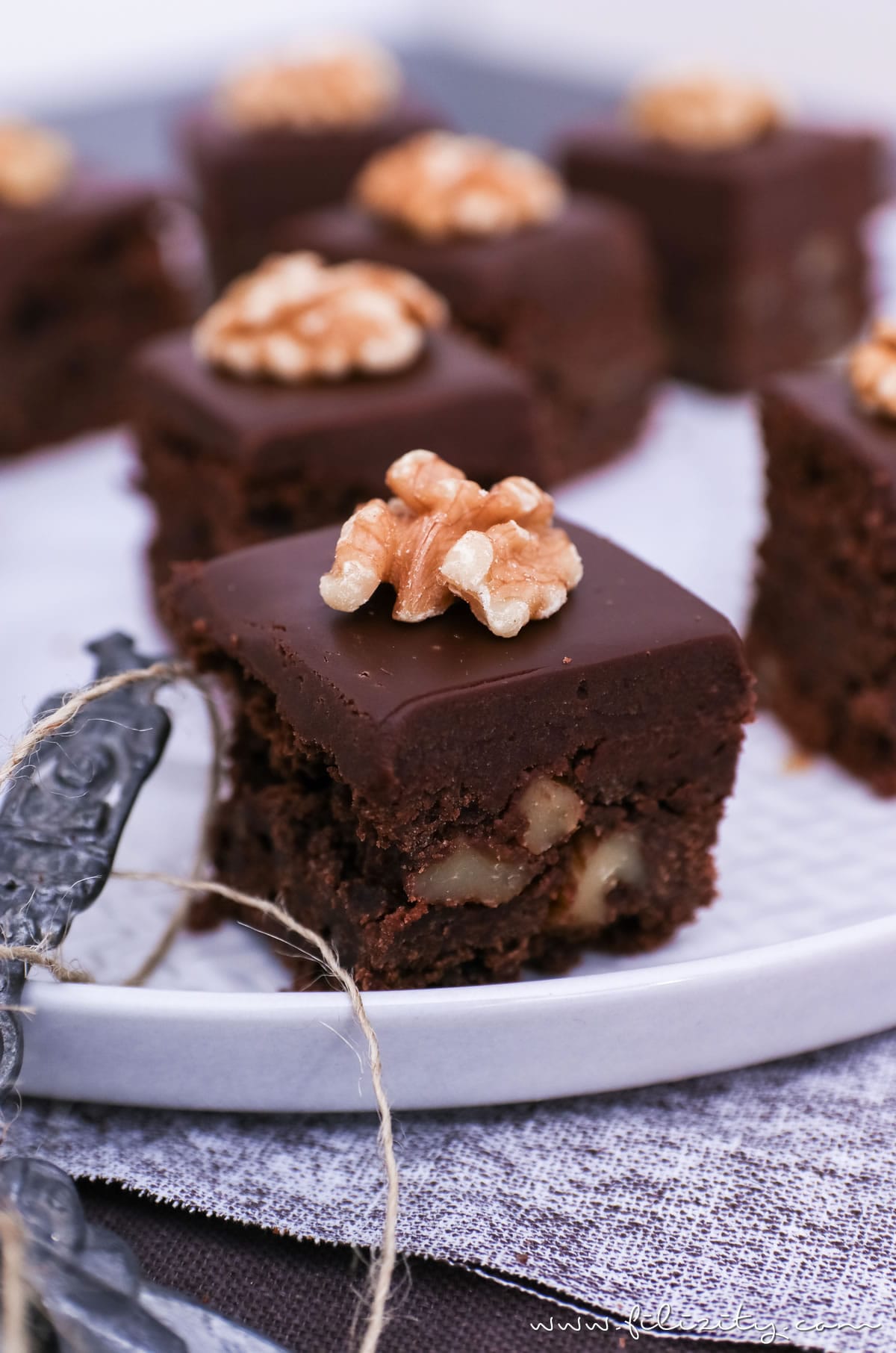 Brownies Rezept: Death by Chocolate! Die wohl schokoladigsten Brownies der Welt | Filizity.com | Food-Blog aus dem Rheinland #deathbychocolate #schokolade #kuchen #brownies