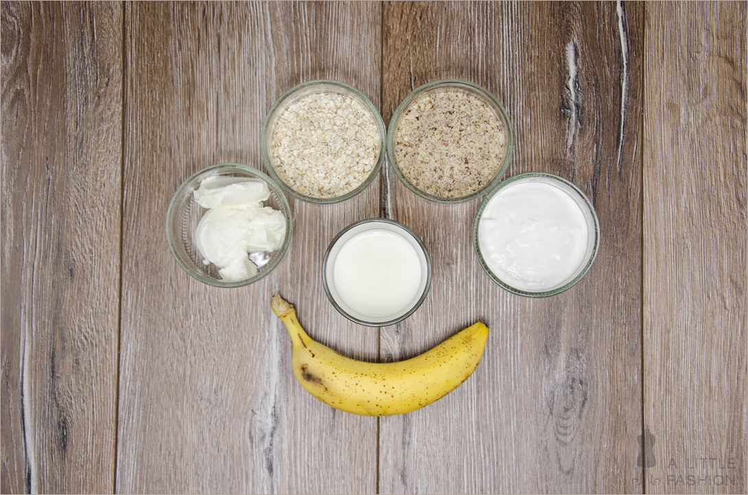 Proteinshake mit Banane und Kokos - Filizity.com
