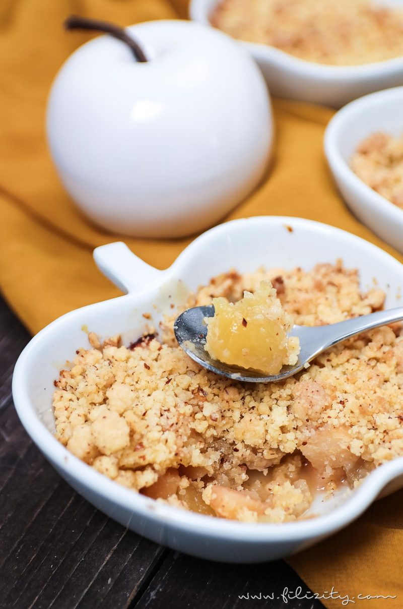 Apfel-Quitten-Crumble - Das perfekte Herbst-Dessert | Filizity.com ... Apfel-Quitten-Crumble - Das perfekte Herbst-Dessert | Filizity.com ...