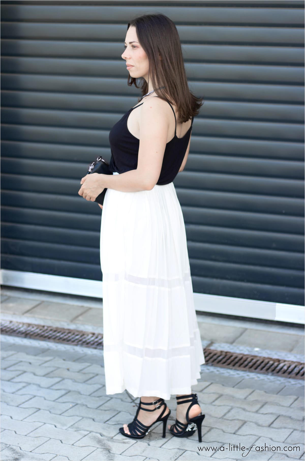 Elegantes Sommer-Outfit mit Plissee-Culotte | A Little Fashion