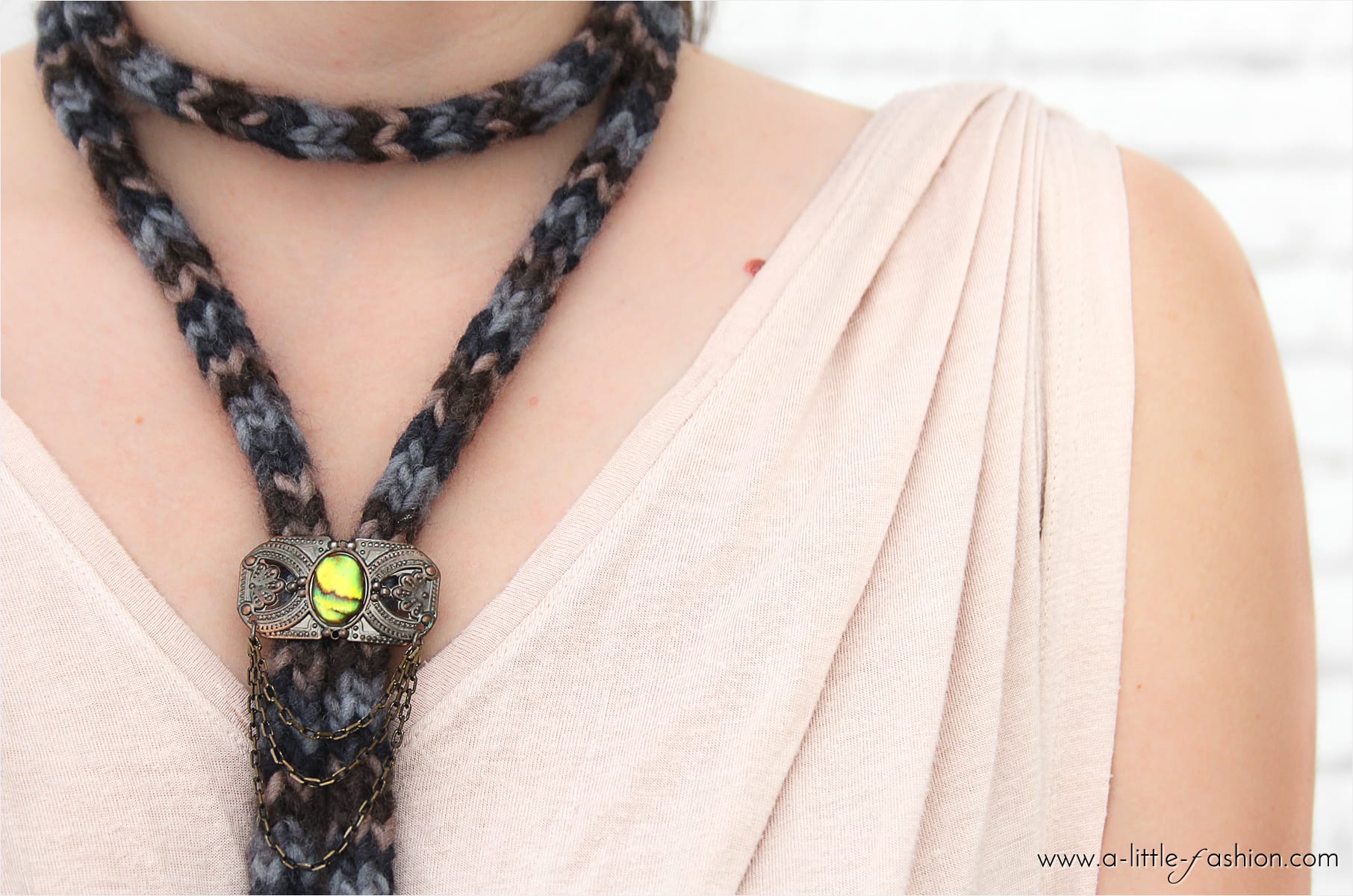 Herbstlicher Choker mit Strickliesel | A Little Fashion