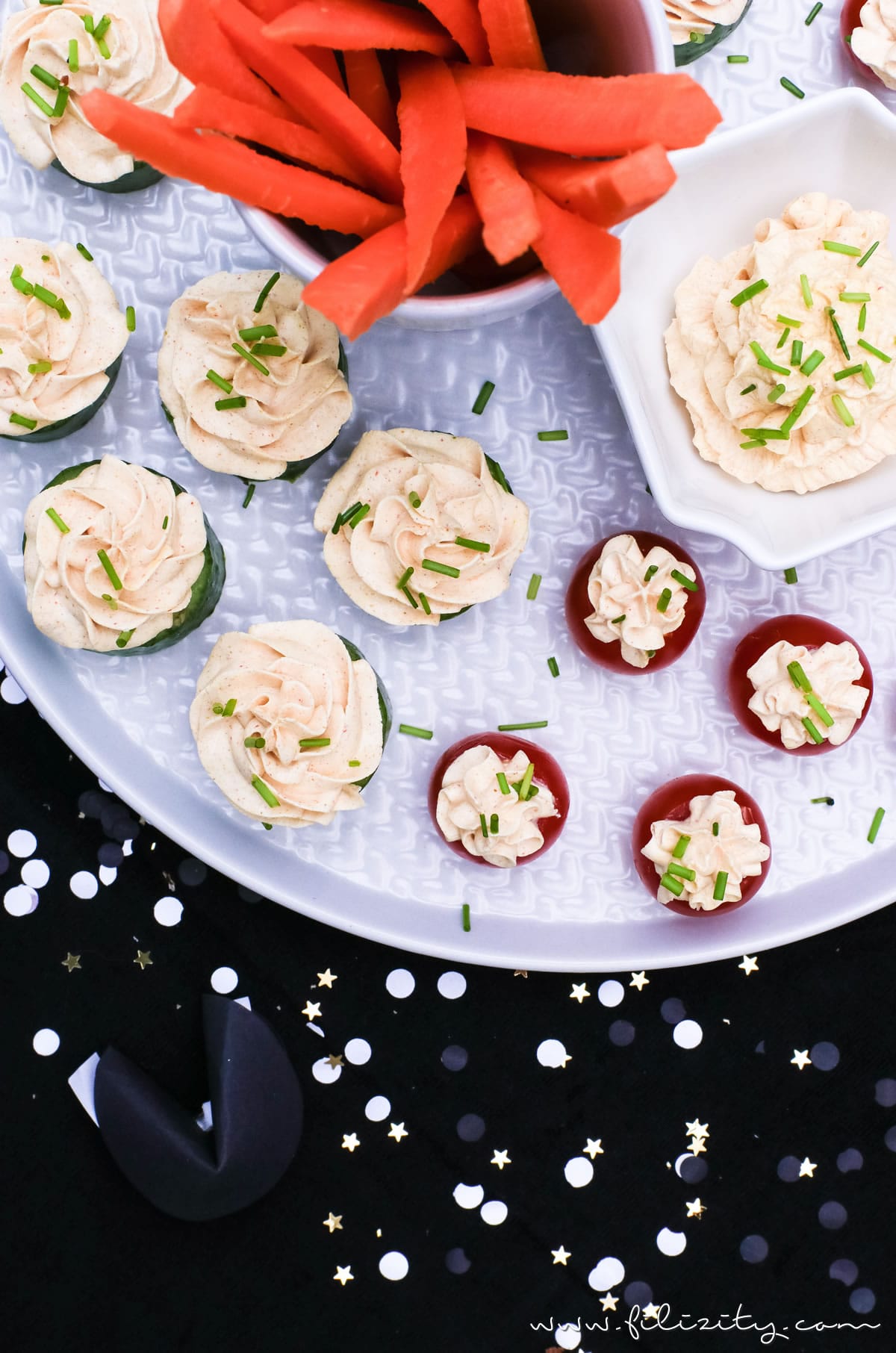 Silvester-Rezept: Fingerfood & Curry-Dip für's Party-Buffet | Filizity.com | Food-Blog aus dem Rheinland #silvester #partyfood #party #fingerfood #nye