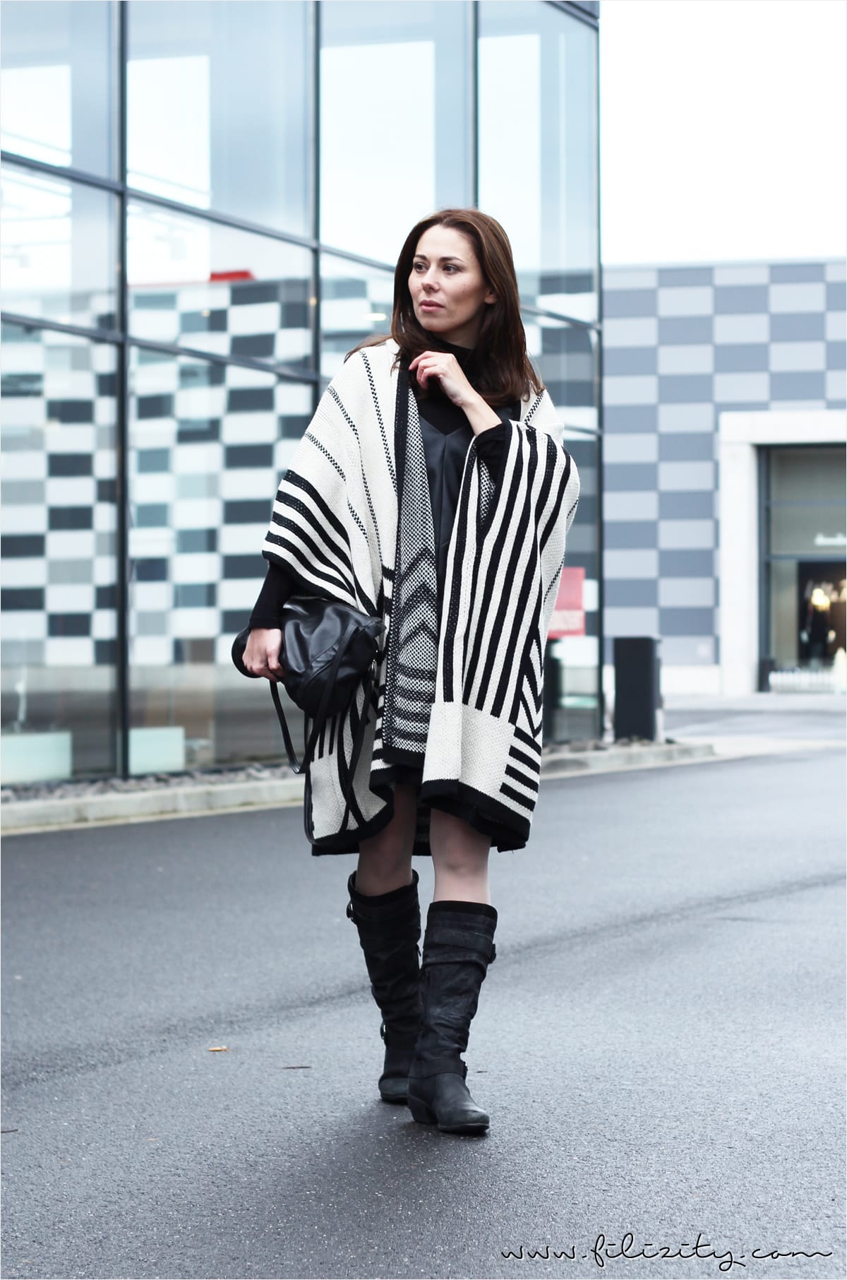 Winter-Outfit mit Basefield-Cape