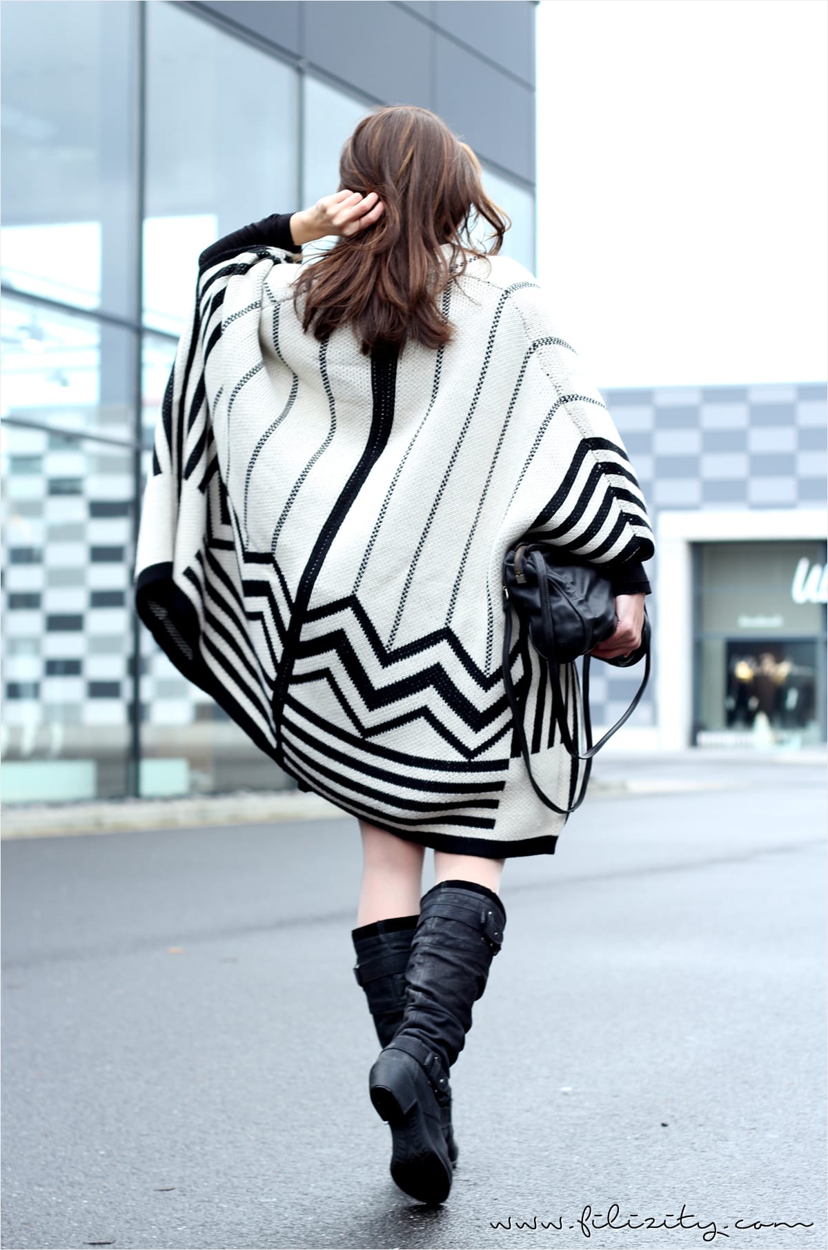 Winter-Outfit mit Basefield-Cape