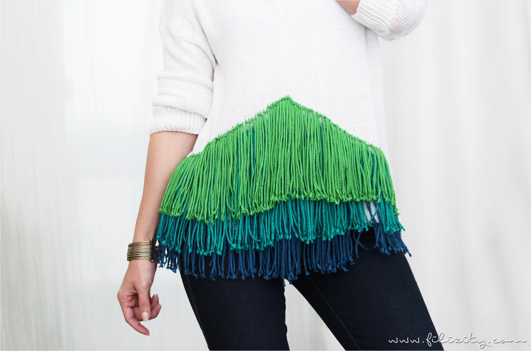 DIY Fransen-Pullover in Greenery Grün und Blau