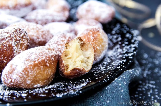 Fasching-Rezept: Mini-Krapfen - Berliner ohne Füllung | Filizity.com ...