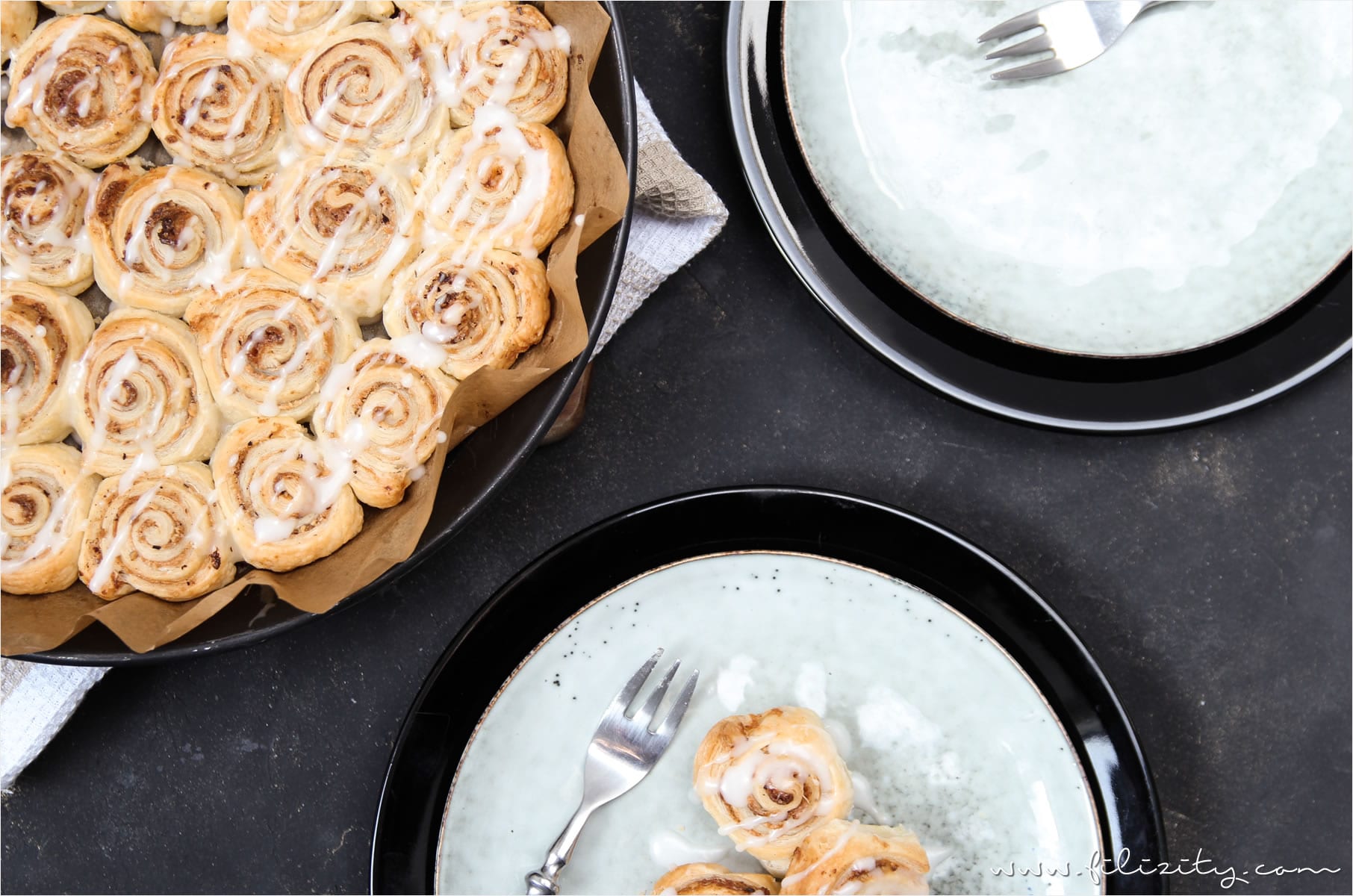 Nussige Pull-Apart-Zimtschnecken aus Blätterteig