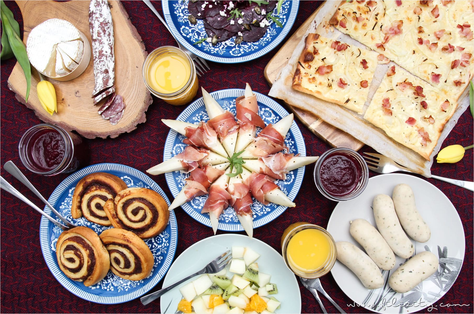 Magischer Muttertags-Brunch mit der Kochzauber Brunchbox - klassische Frühstückskomponenten und extravagante Geschmackshighlights