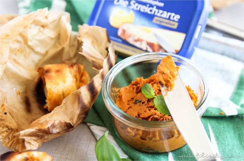 Gefüllte Grillbrote mit TomatenPaprikaButter