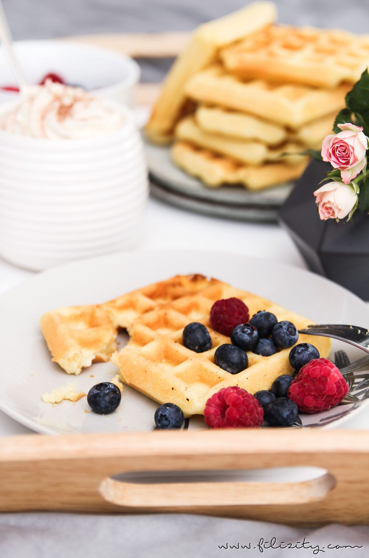 Waffeln zum Frühstück oder zum Kaffee? Mit diesem Grundrezept wird der ...