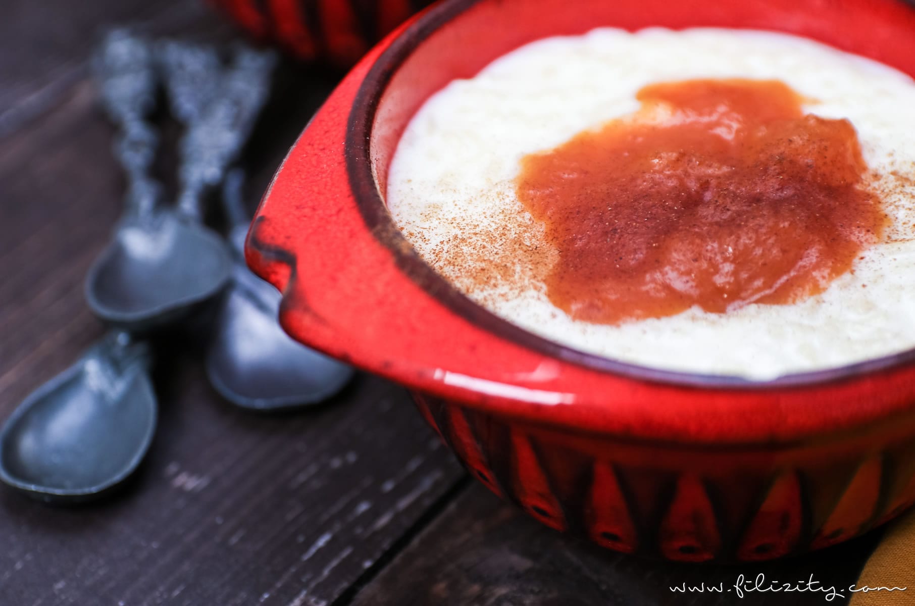 Rezept für Türkischer Milchreis (Sütlac) mit Kürbis-Pflaumen-Kompott ...