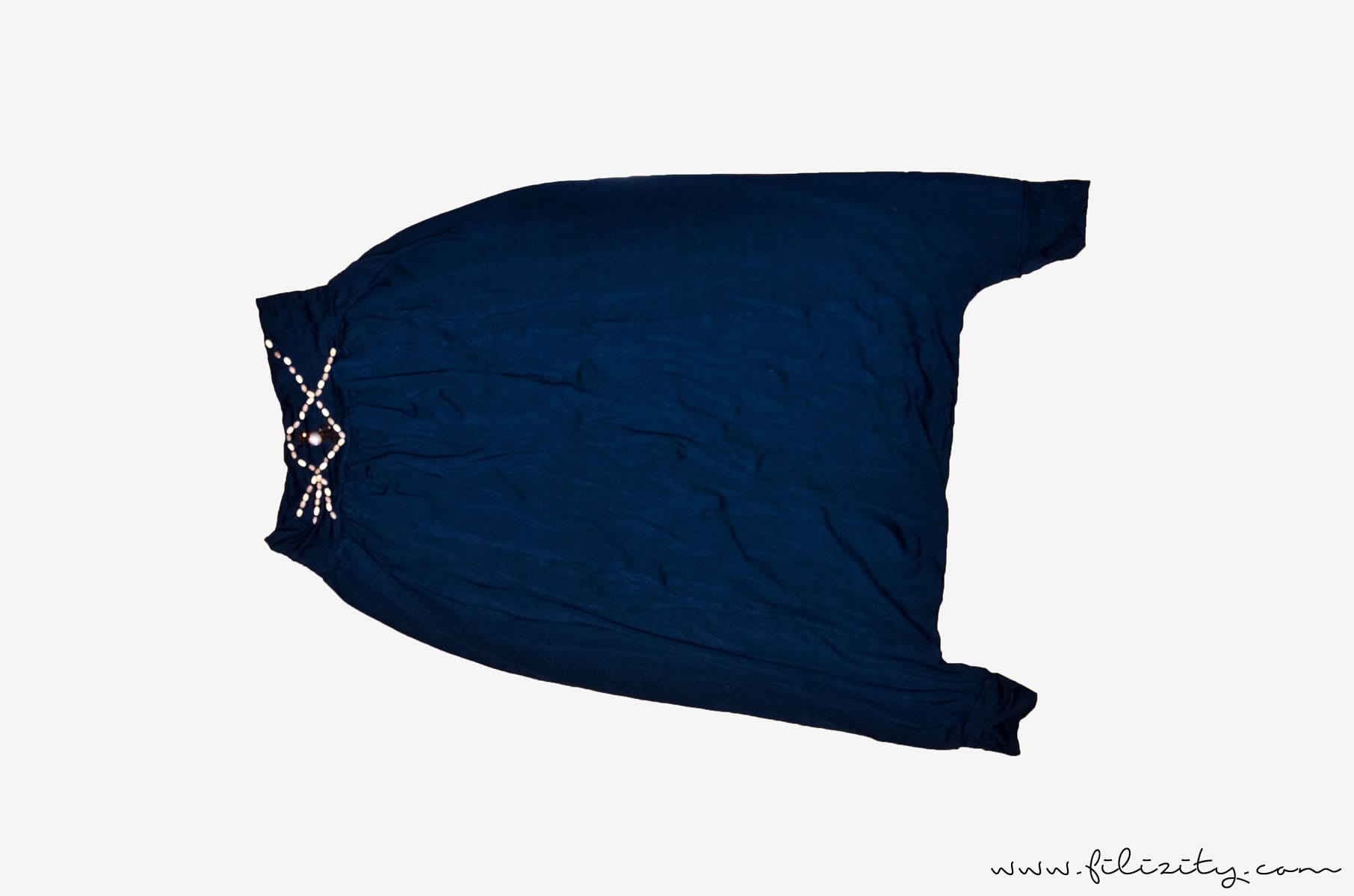Refashion: Sommerkleid aus Shalwar-Hose nähen | Filizity.com | DIY-Blog aus Koblenz #refashion