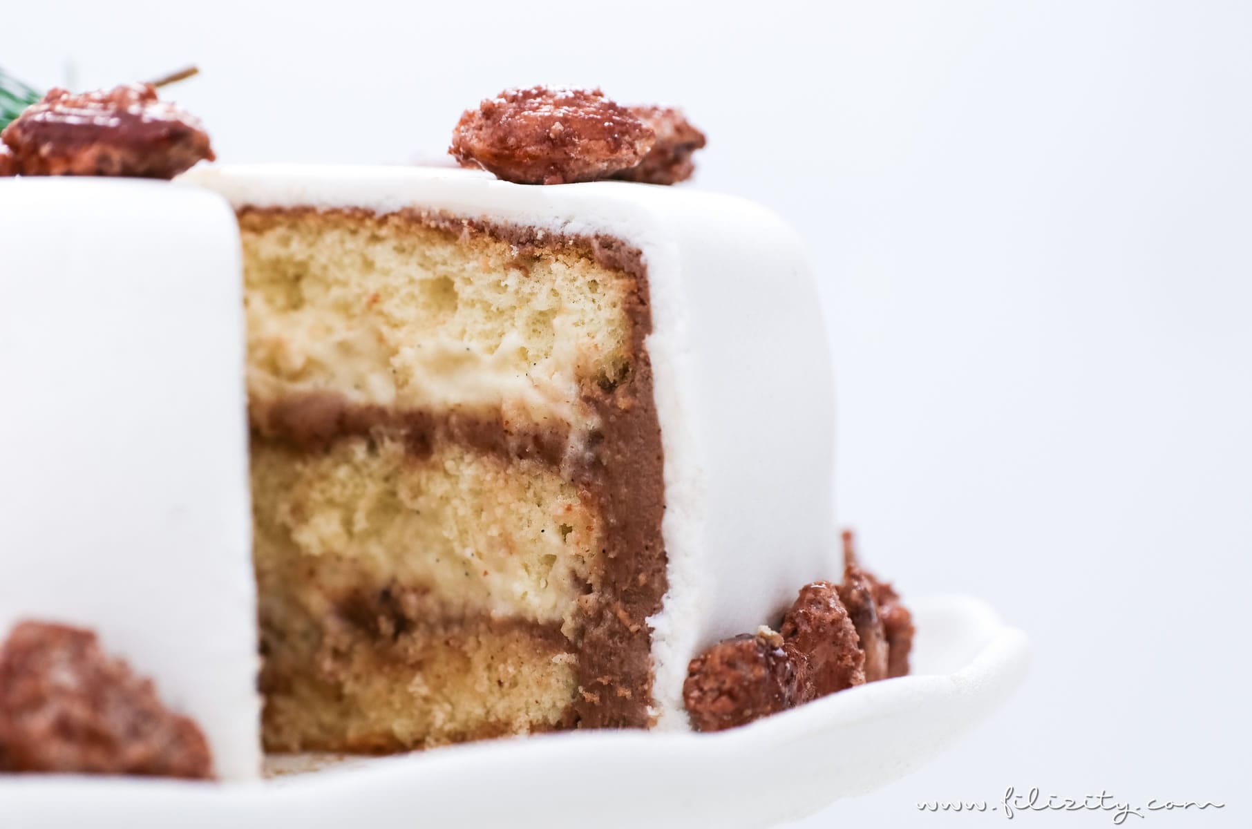 Gelingsicheres Biskuitteig Rezept für Torten & Desserts | Filizity.com | Food-Blog aus dem Rheinland #biskuit #torte #kuchen #dessert