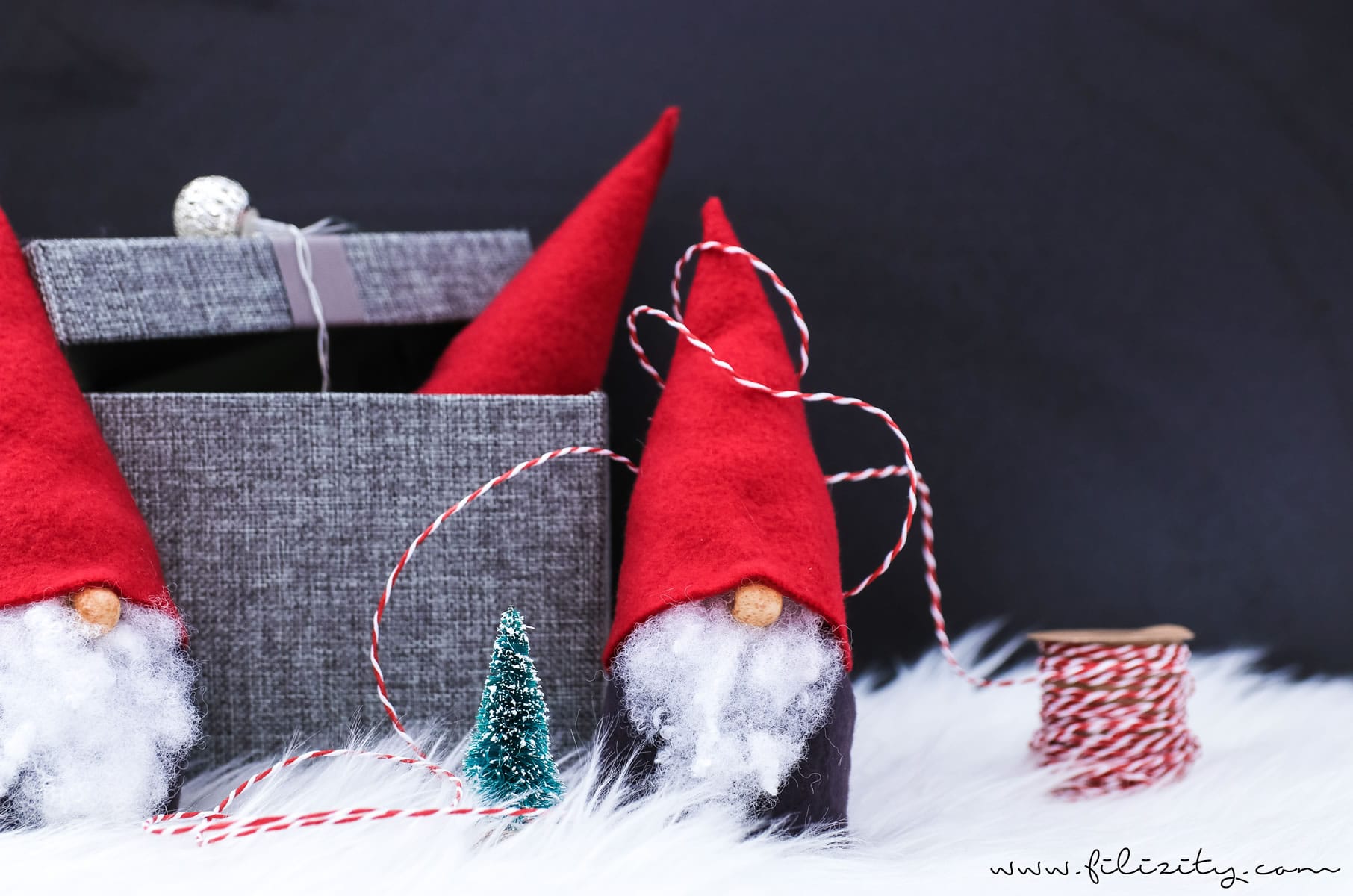 DIY Wichtel basteln ohne Nähen – Süße Weihnachtsdeko und Geschenkidee | Filizity.com |DIY-Blog aus dem Rheinland #weihnachten #geschenkidee #weihnachtsdeko