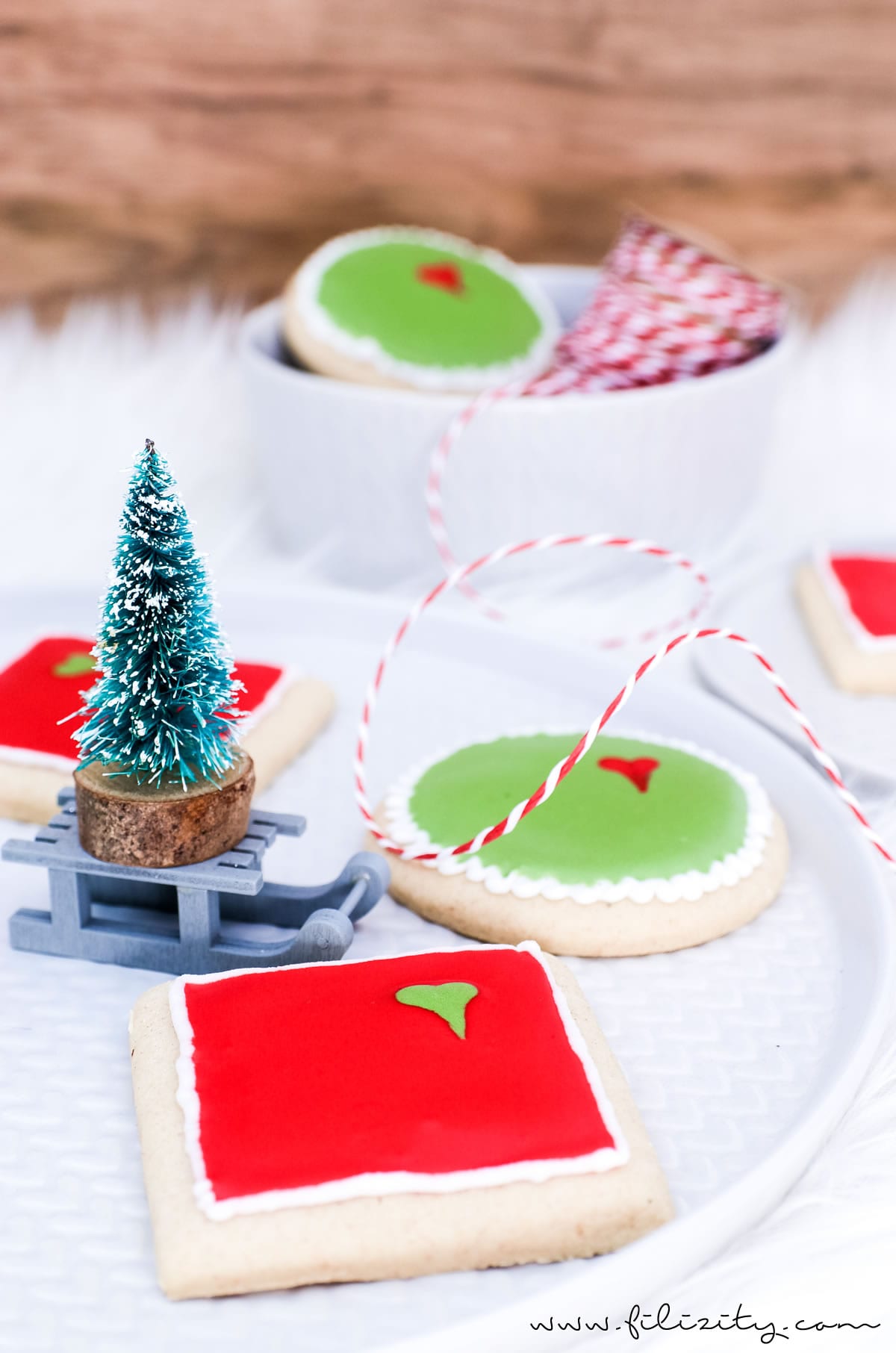 Grinch-Cookies – Weihnachtsplätzchen mal anders | Kekse verzieren mit Royal Icing | Filizity.com | Food-Blog aus dem Rheinland #grinch #weihnachten #plätzchen #weihnachtsbäckerei