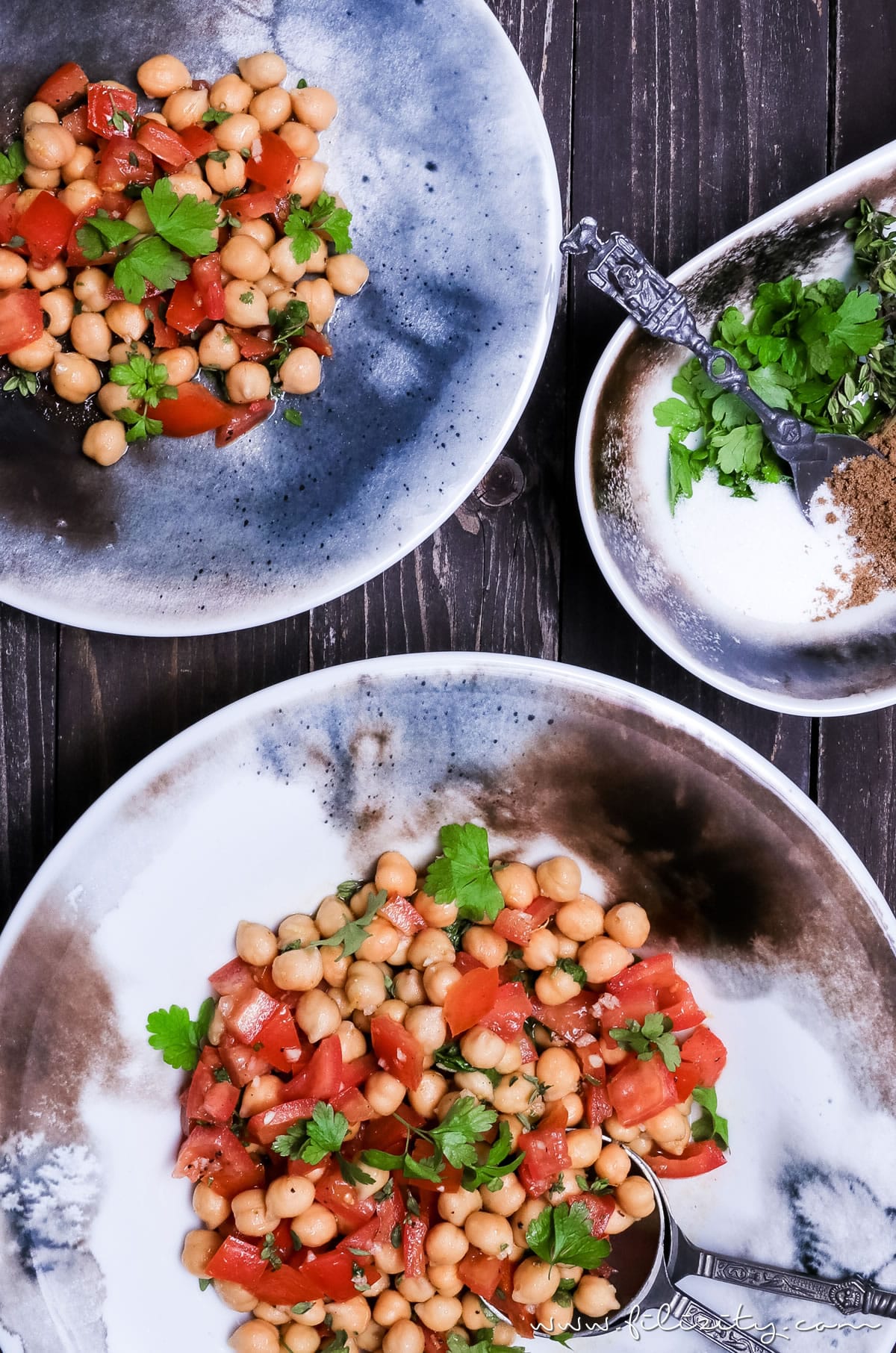 Mezze-Rezept: Orientalischer Kichererbsen-Salat | schnell, gesund, lecker und vegan | Filizity.com | Food-Blog aus dem Rheinland #mezze #salat #vegan