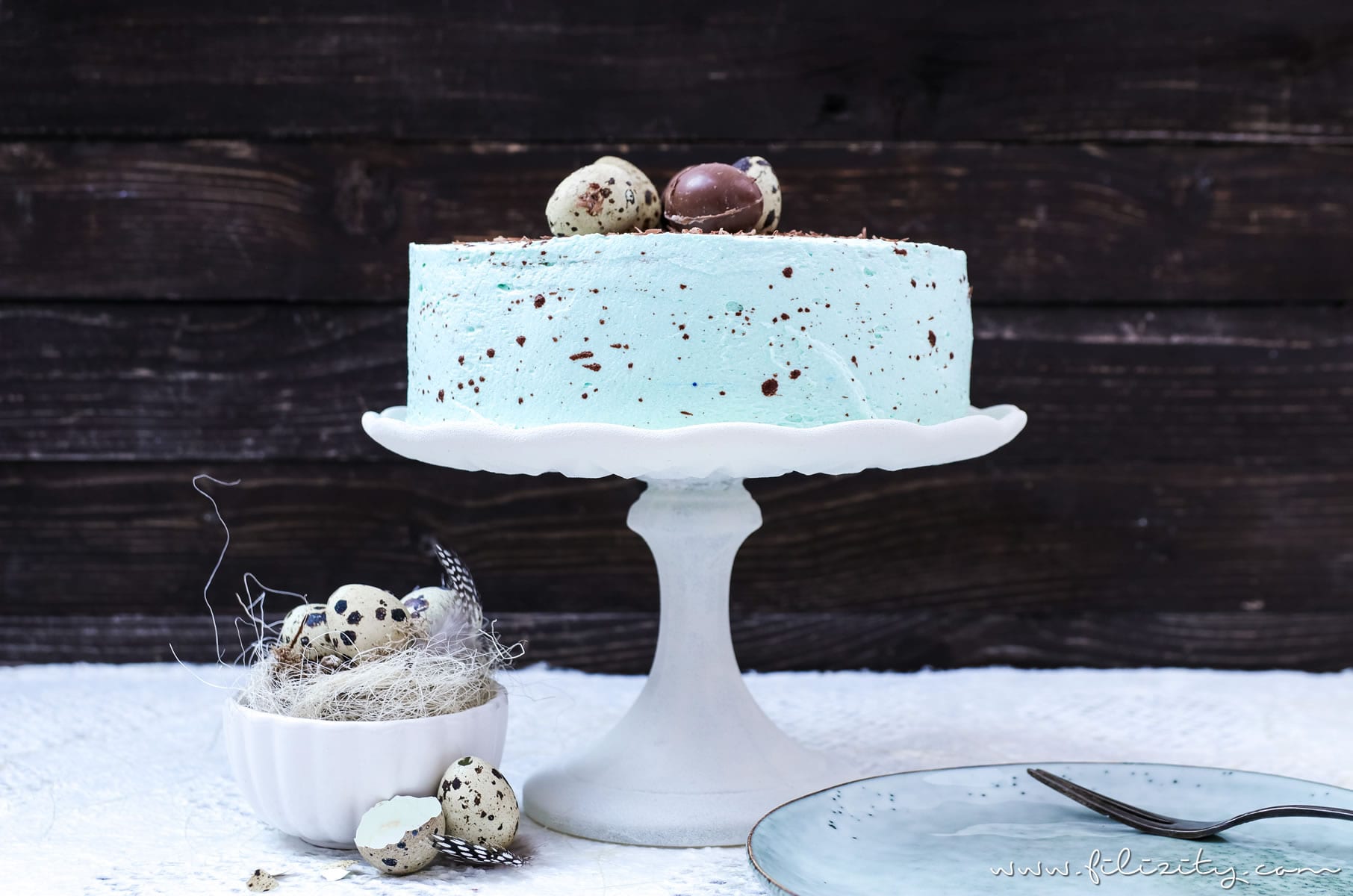 Gesprenkelte Vanille-Nougat-Torte - perfekt für Ostern | Filizity.com ...