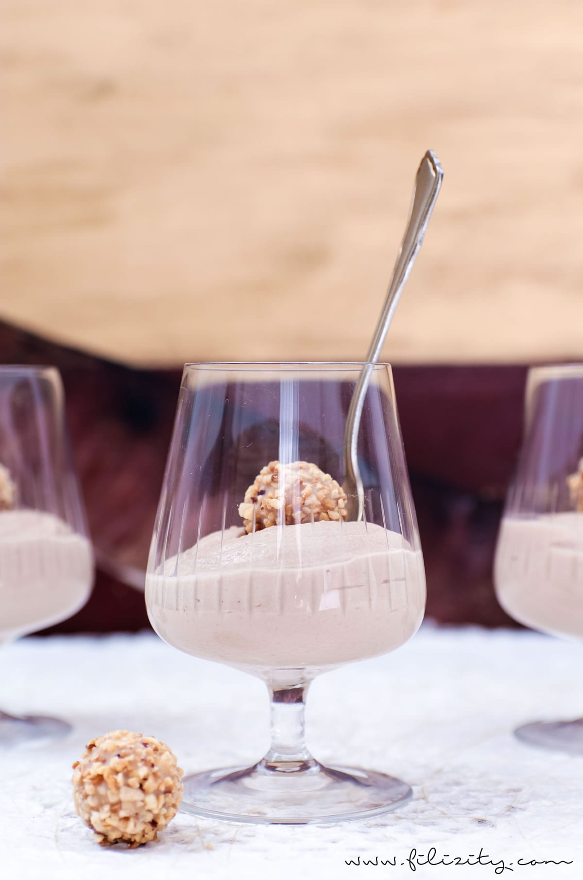 Schnelles Dessert-Rezept: Schoko-Nougat-Mousse mit Quark | Filizity.com | Food-Blog aus dem Rheinland #dessert #nougat