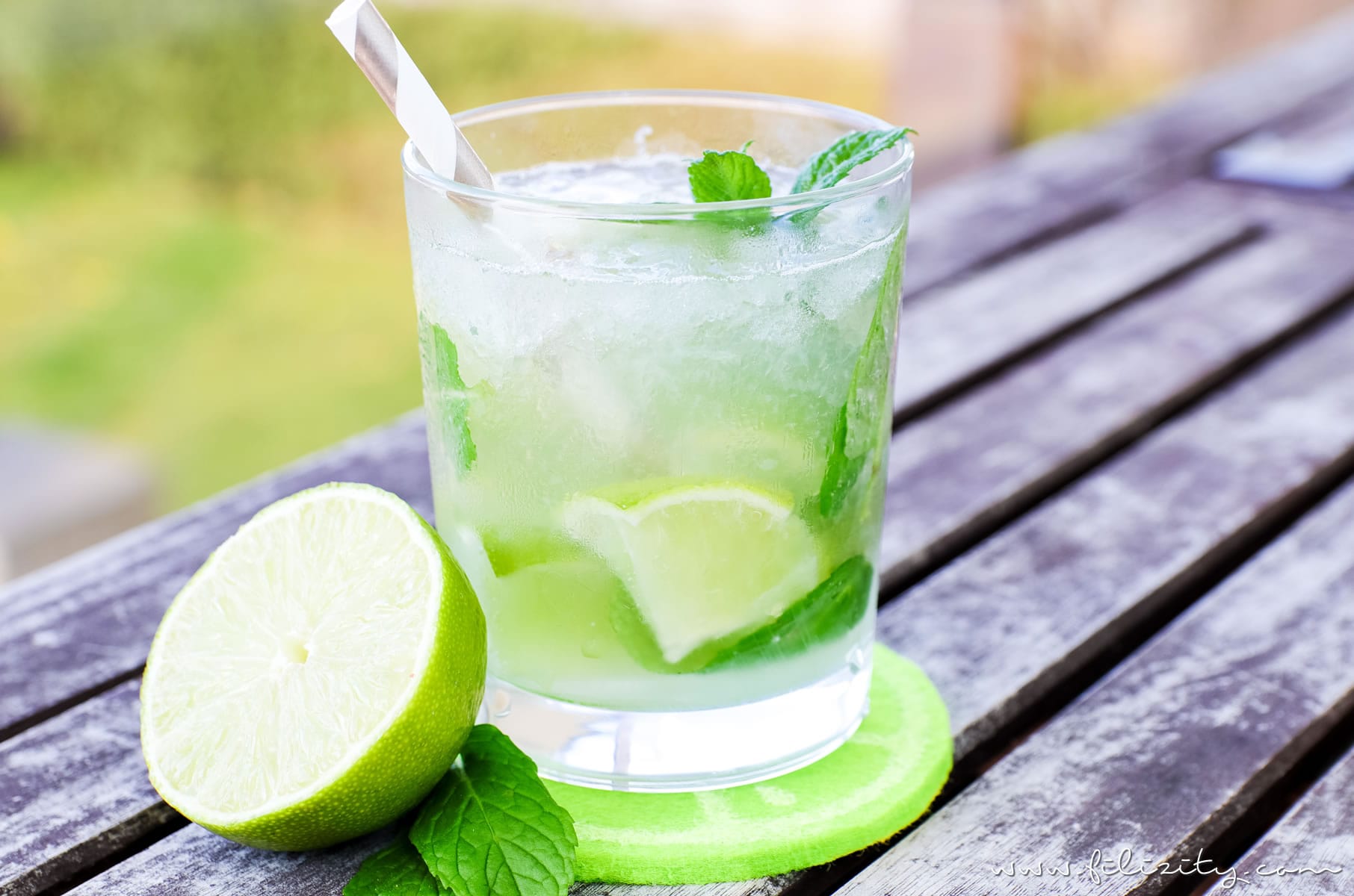 Mojito Rezept - Kubanischer Cocktail-Klassiker zum Selber Mixen | Erfrischender Sommer-Drink | Filizity.com | Food-Blog aus dem Rheinland #mojito #cocktail #sommer