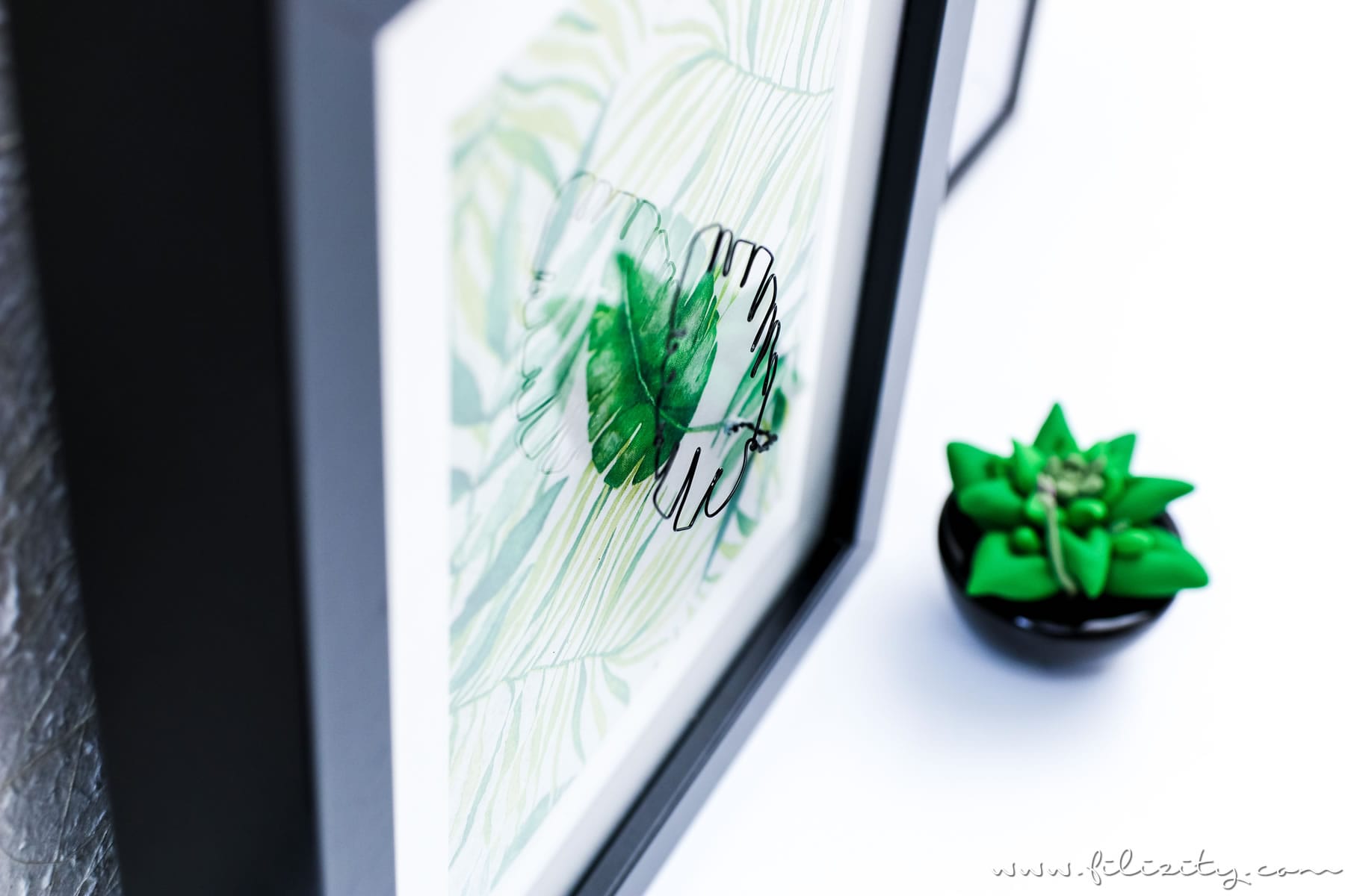 3D Bild "Urban Jungle" mit Draht-Skulptur selber machen | DIY Deko für die Wand | Filizity.com | Interior- & DIY-Blog aus dem Rheinland #urbanjungle #3d