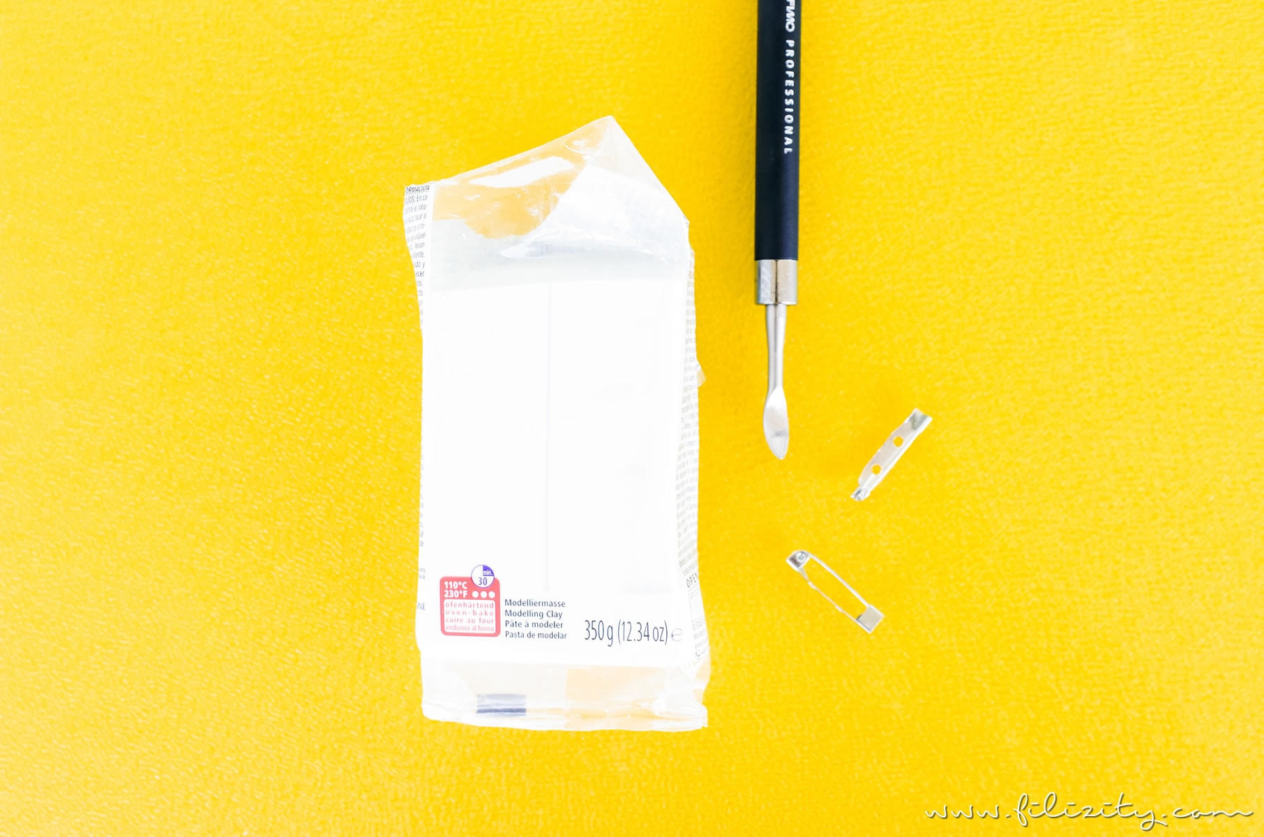 DIY Muschel-Brosche aus Fimo oder Kaltporzellan selber machen | Sommer-Schmuck basteln | Filizity.com - DIY-Blog aus dem Rheinland #myfimo #fimo #kaltporzellan #sommer